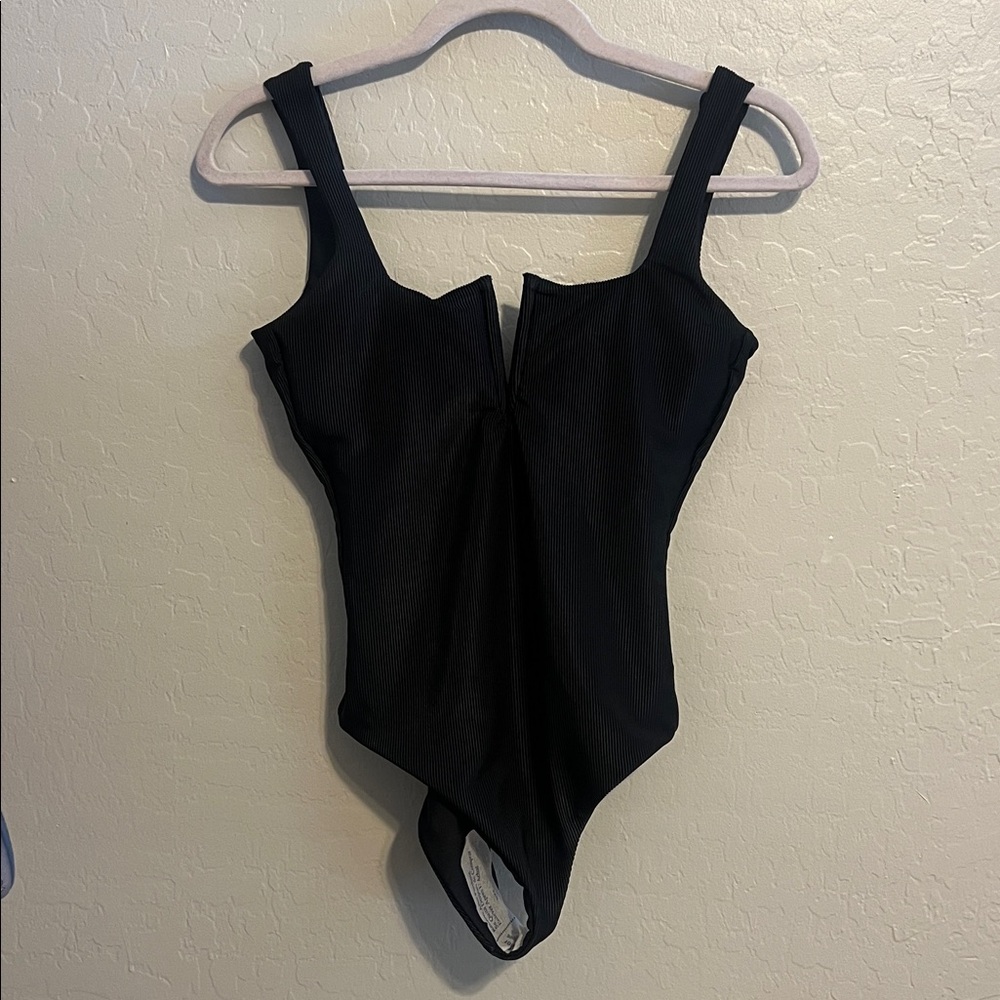 Beach Riot Core Tropez One Piece Swimsuit - Black - Small NWT